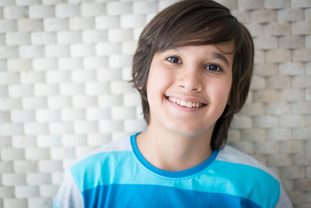 Photo boy with beautiful background