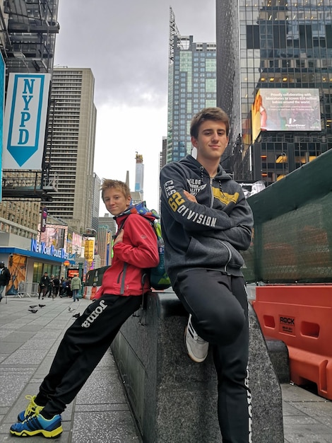 Photo boys in new york