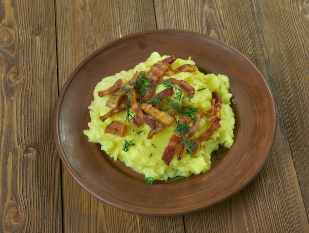 Braendende kaerlighed   - Danish potatoes with fried bacon