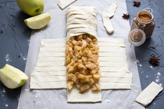 Braided Apple pie. the cooking process