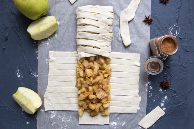 Braided Apple pie. the cooking process