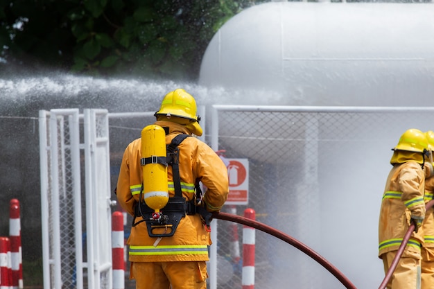 Brandweerman op het vuur