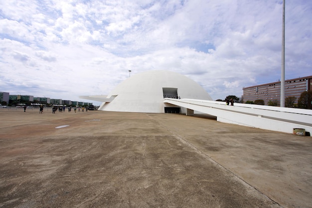 Photo brasilia brazil august 30 2023 national museum of republic designed by oscar niemayer in brasilia brazil