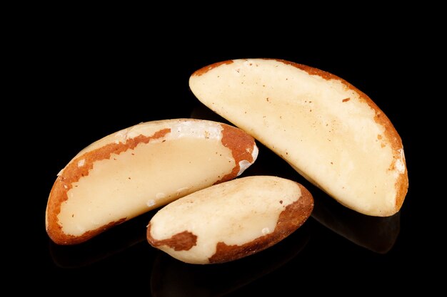 Brazil nut is a source of selenium and for a healthy diet