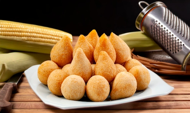 Foto braziliaanse snack coxinha