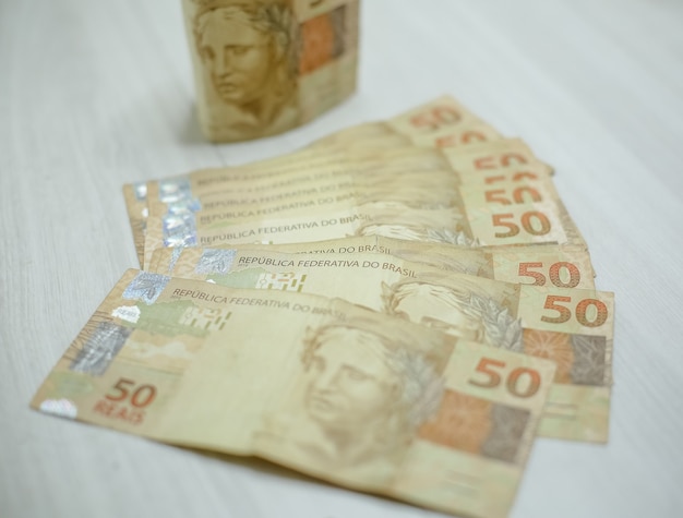 Photo brazilian 50 and 100 reais banknotes