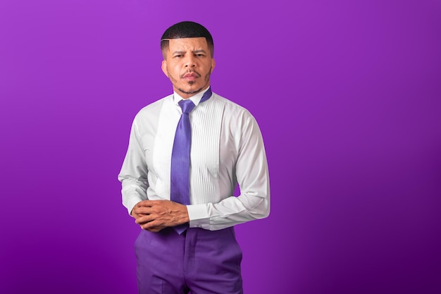 Brazilian black man dressed in business clothes and violet tie\
purple business man