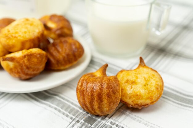 Бразильский сырный хлеб для закусок или pao de queijo