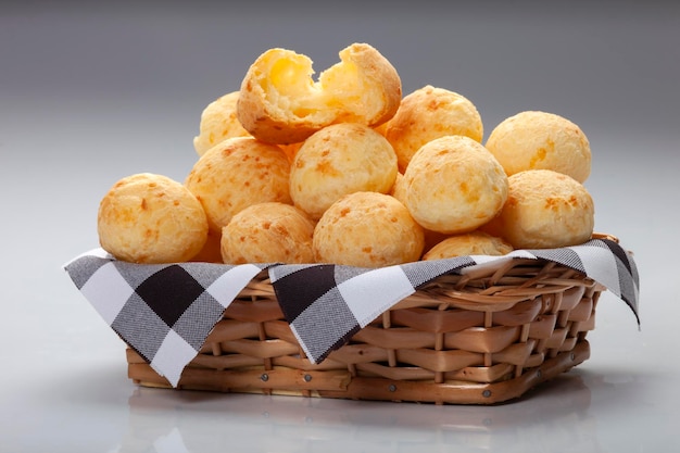 Brazilian snack cheese bread