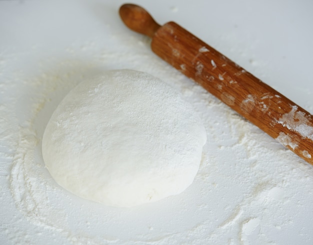 Bread cooking kneading