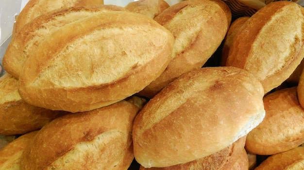 bread (coupe au levain)