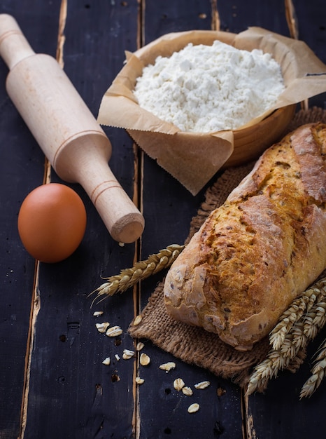 Bread, spikelet and baking ingredients