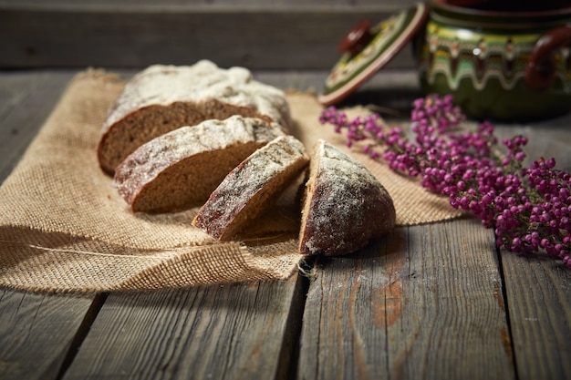 Bread with amaranth