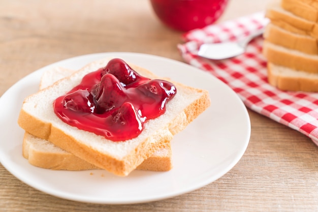 bread with strawberry jam