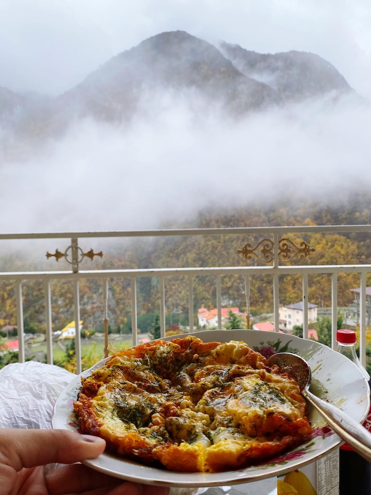 Photo breakfast in nature