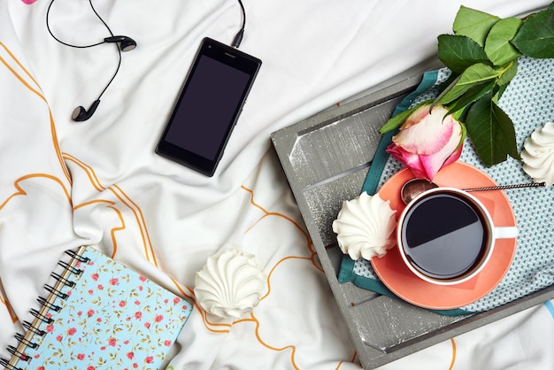 Photo breakfast served in bed