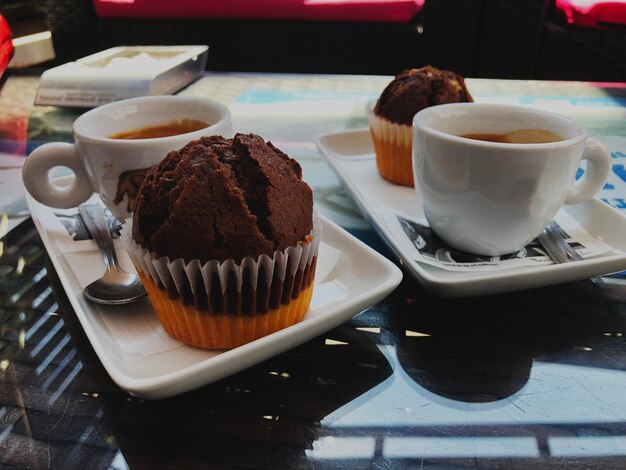 Foto colazione sul tavolo .