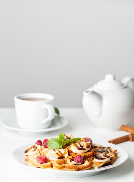 Photo breakfast on table