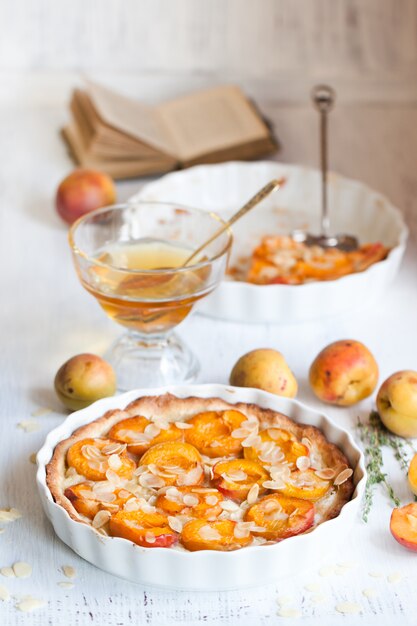 Breakfast with apricot tarte