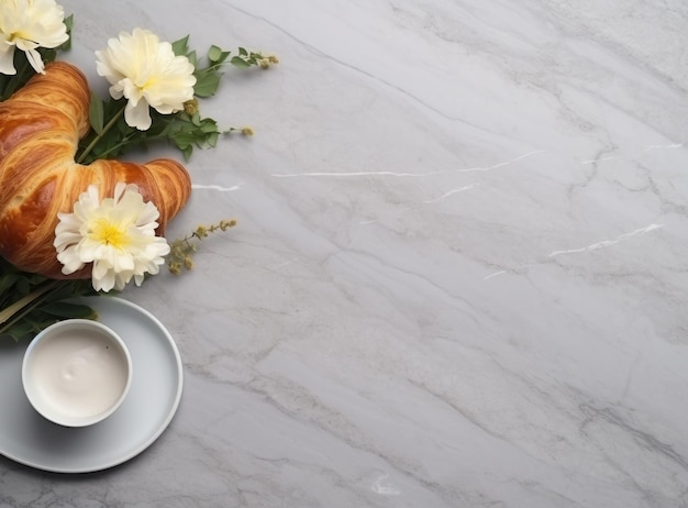 Foto colazione con caffè e croissant