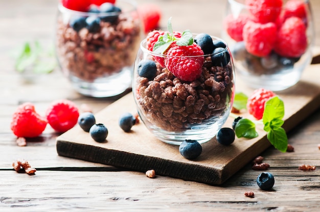 Breakfast with puffed rice and berries