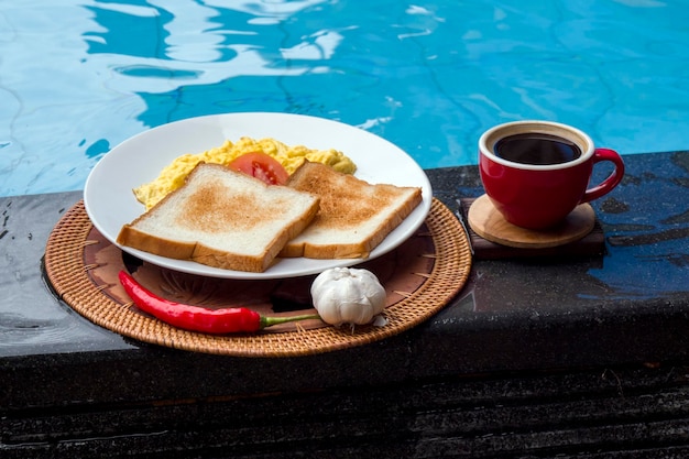 バリで海の見える朝食