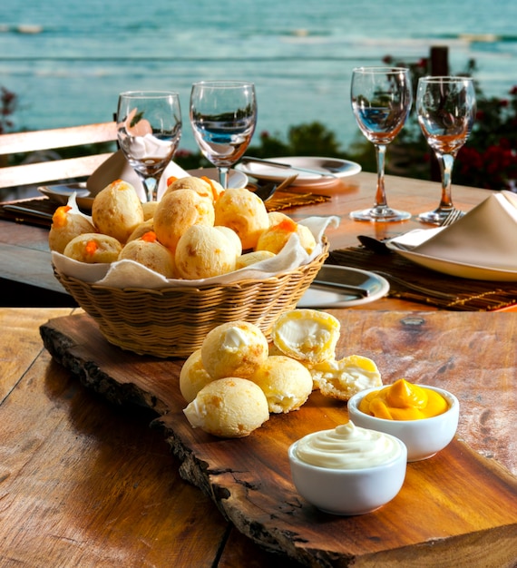 Breakfast with stuffed cheese bread, pao de queijo