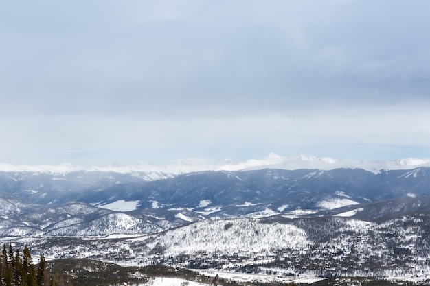 겨울에 Breckenridge 스키 리조트입니다.