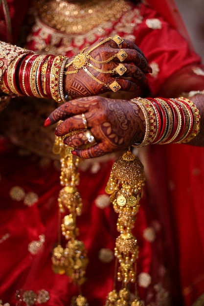 Photo bride hands