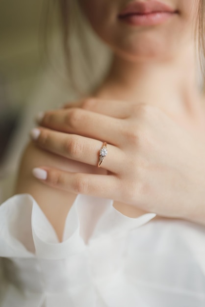 the bride's ring on her hands