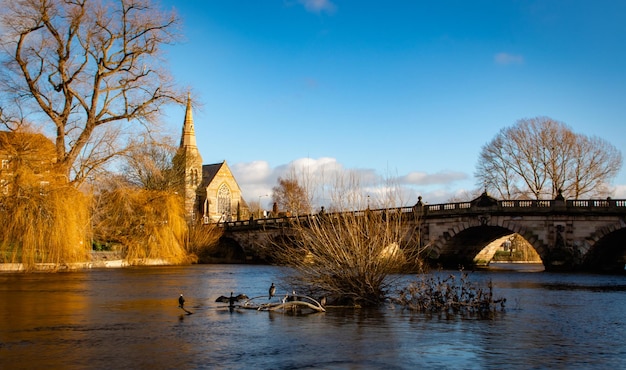 Photo bridge and church in shrewsbury