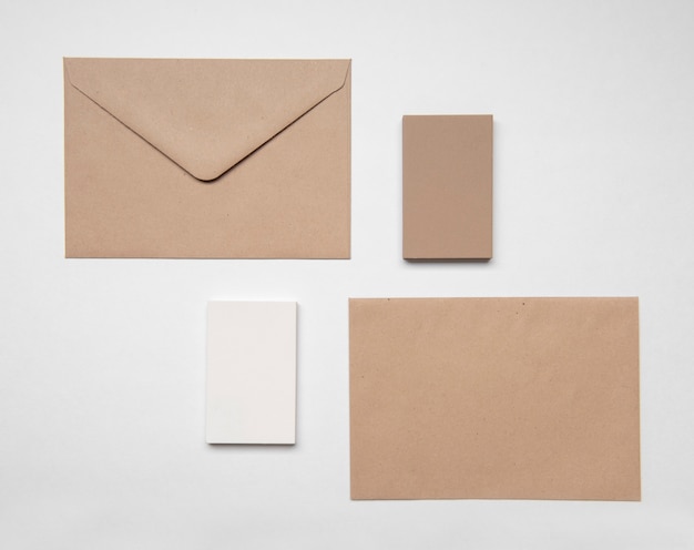 Briefpapier visitekaartje en envelop