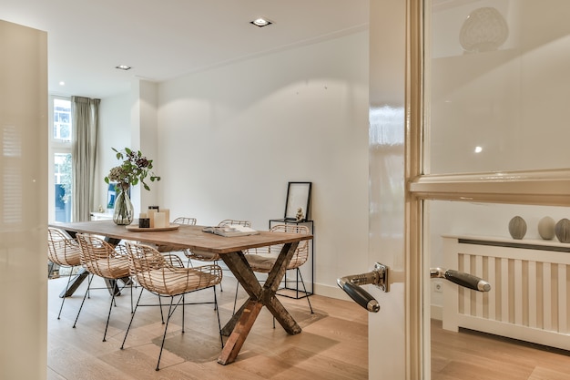 Bright dining room with decorative table and chairs