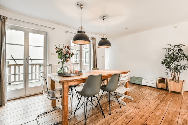 Bright dining room