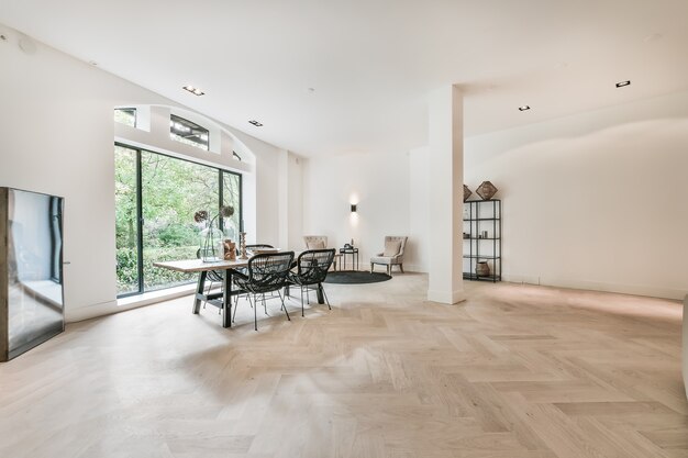 Bright dining room