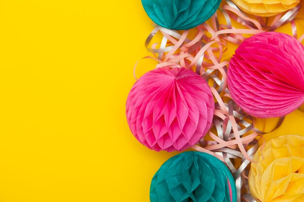 Bright party honeycomb pom pom decorations