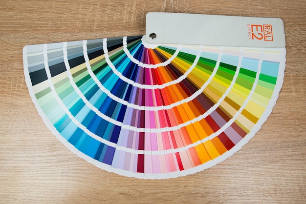 Фото Яркие образцы цветовой палитры