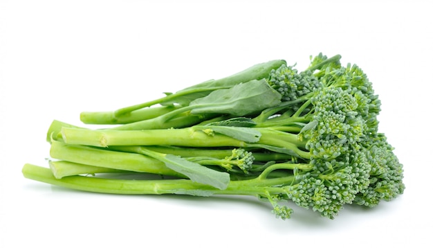 Broccoli die op een wit worden geïsoleerd