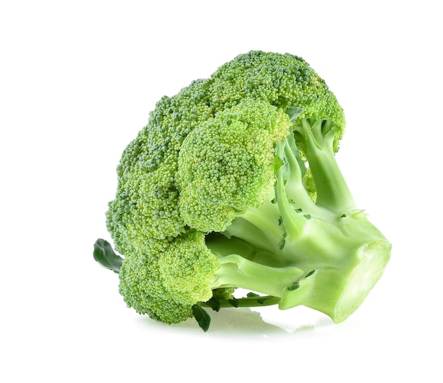 Broccoli geïsoleerd op een witte achtergrond