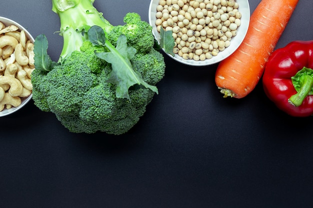 broccoli, paprika&#39;s, wortels, volle granen.