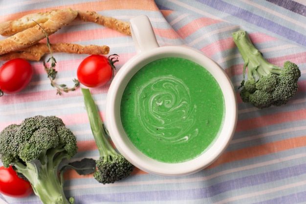 Broccoli soup puree