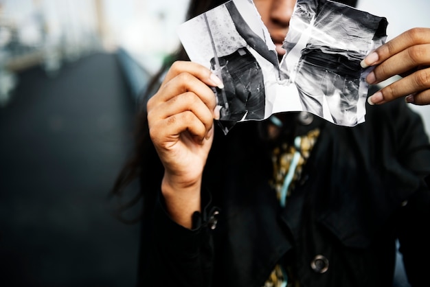 Photo broken hearted african american woman