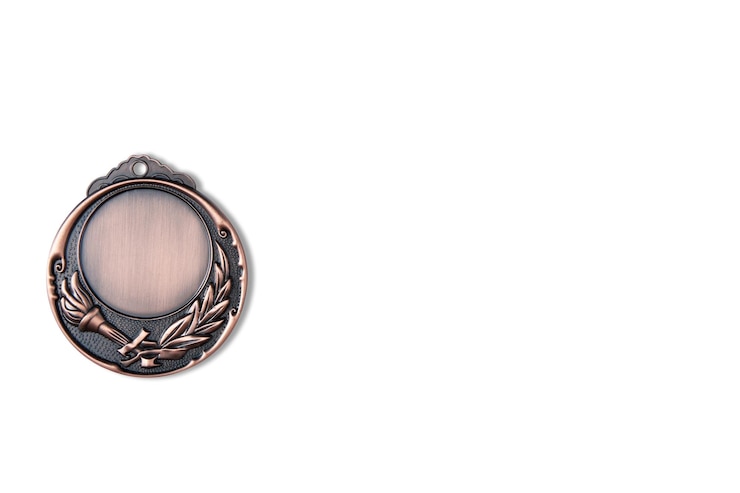Photo bronze medal against white background