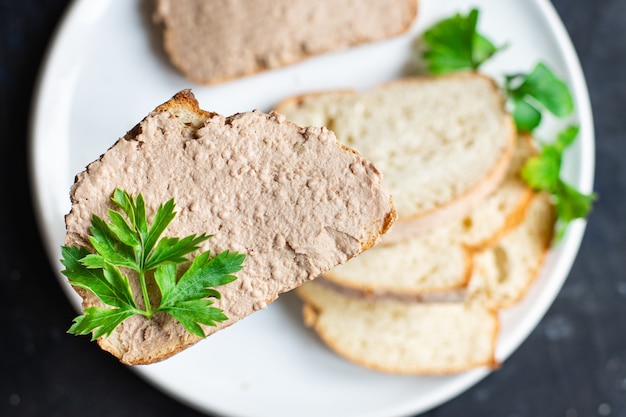 Foto broodje hummus tahin kikkererwten paté bonen