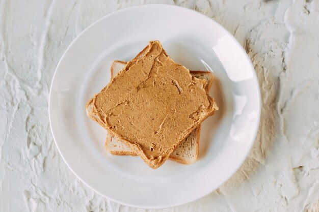 broodje met pindakaas