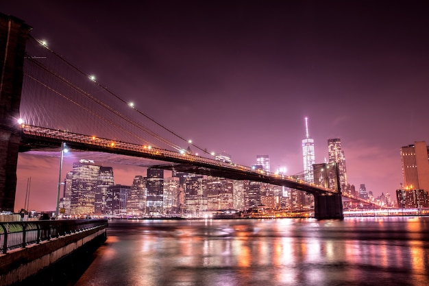 Brooklyn bridge at night