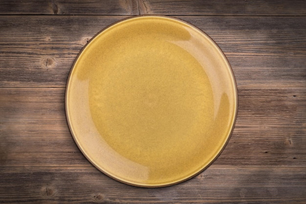 Brown plate