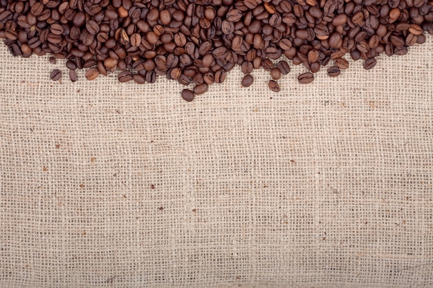 브라운 볶은 커피 콩