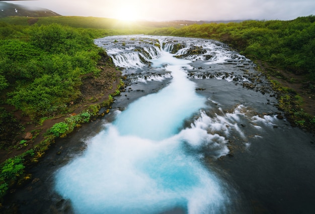 Водопад Бруарфосс в Бреккускогур, Исландия.