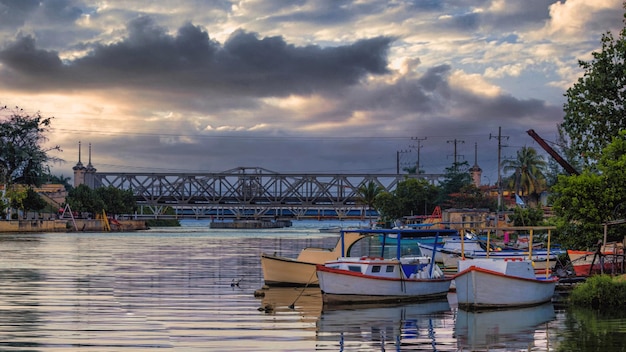 Brug over de San Juan-rivier, Matanzas, Cuba